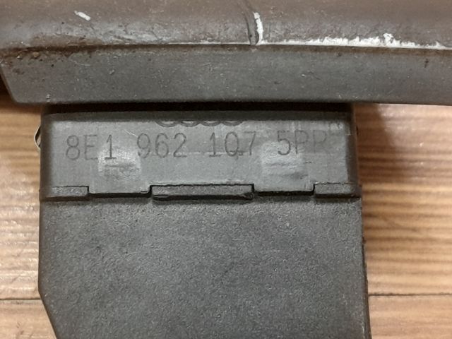 bontott AUDI A4 B7 Központizár Kapcsoló