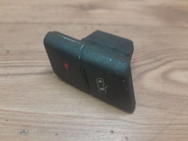 bontott AUDI A4 B7 Központizár Kapcsoló