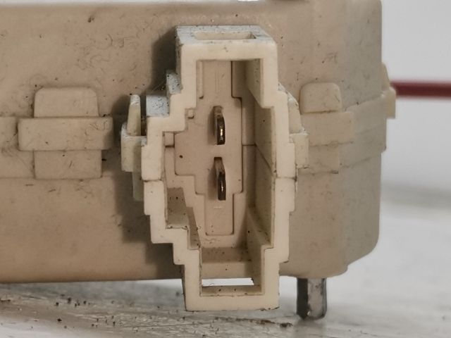 bontott AUDI A4 B7 Központizár Motor Tankajtó