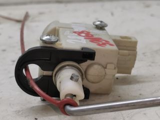 bontott AUDI A4 B7 Központizár Motor Tankajtó