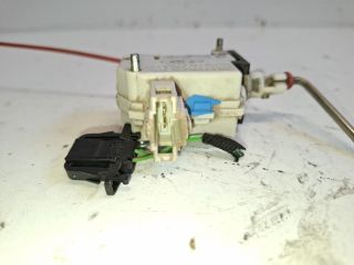 bontott AUDI A4 B7 Központizár Motor Tankajtó