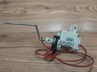 bontott AUDI A4 B7 Központizár Motor Tankajtó