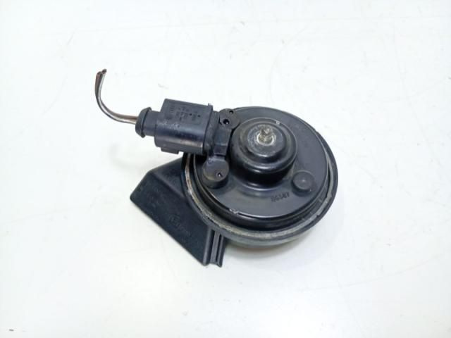 bontott AUDI A4 B7 Kürt