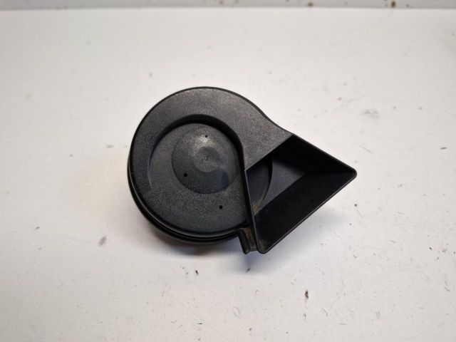 bontott AUDI A4 B7 Kürt