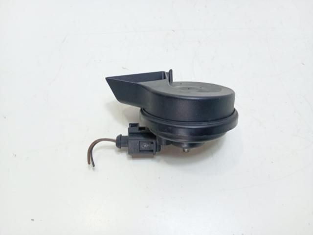 bontott AUDI A4 B7 Kürt