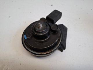 bontott AUDI A4 B7 Kürt