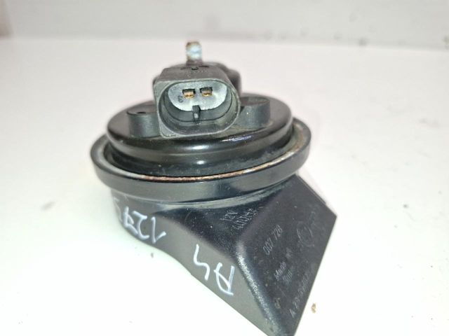 bontott AUDI A4 B7 Kürt