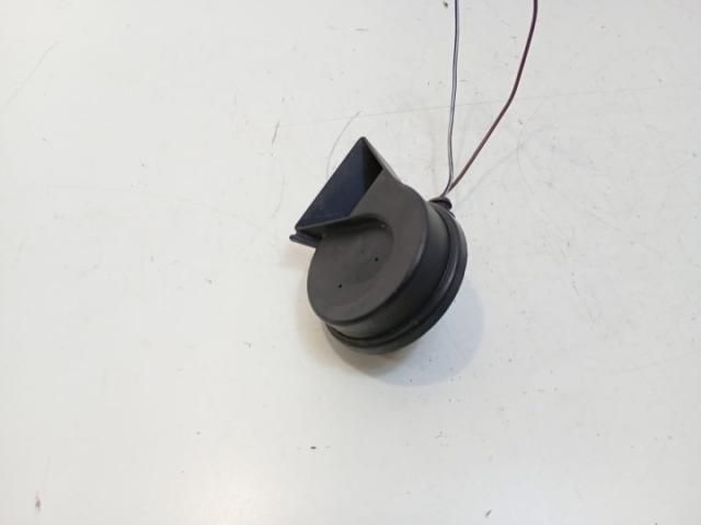 bontott AUDI A4 B7 Kürt