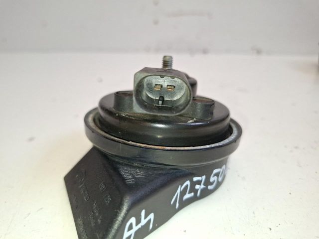 bontott AUDI A4 B7 Kürt