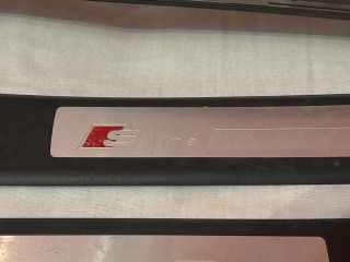 bontott AUDI A4 B7 Küszöb Díszléc Szett