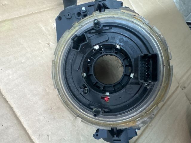 bontott AUDI A4 B7 Légzsák Átvezető Szalagkábel