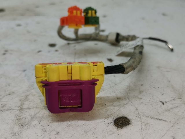 bontott AUDI A4 B7 Légzsák Átvezető Szalagkábel