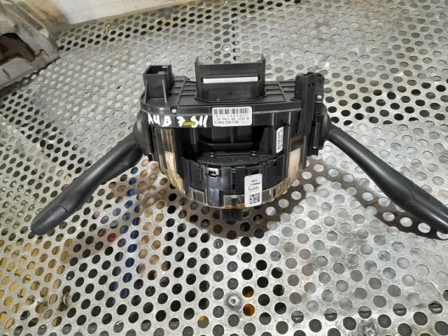 bontott AUDI A4 B7 Légzsák Átvezető Szalagkábel