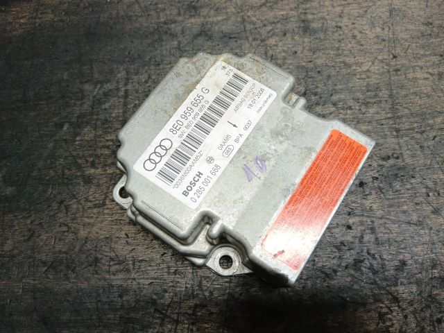bontott AUDI A4 B7 Légzsák Elektronika