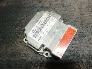 bontott AUDI A4 B7 Légzsák Elektronika