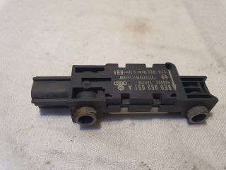 bontott AUDI A4 B7 Légzsák Indító Modul Oldallégzsák