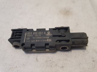 bontott AUDI A4 B7 Légzsák Indító Modul Oldallégzsák