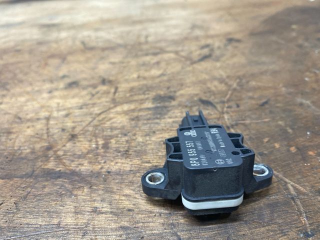 bontott AUDI A4 B7 Légzsák Indító Modul Oldallégzsák