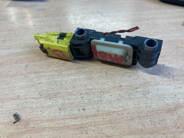 bontott AUDI A4 B7 Légzsák Indító Modul Oldallégzsák