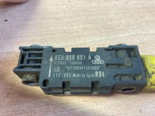 bontott AUDI A4 B7 Légzsák Indító Modul Oldallégzsák