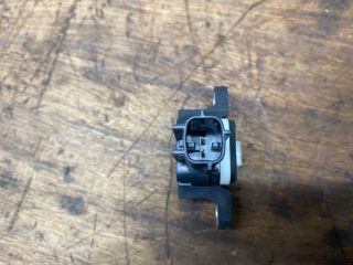 bontott AUDI A4 B7 Légzsák Indító Modul Oldallégzsák