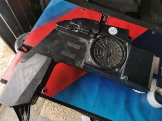 bontott AUDI A4 B7 Mélynyomó Hangszóró