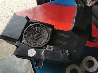 bontott AUDI A4 B7 Mélynyomó Hangszóró