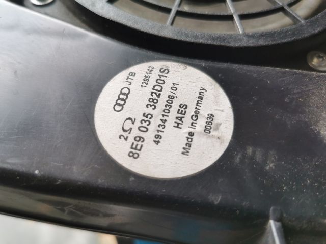 bontott AUDI A4 B7 Mélynyomó Hangszóró