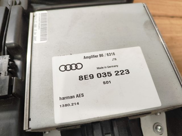 bontott AUDI A4 B7 Mélynyomó Hangszóró