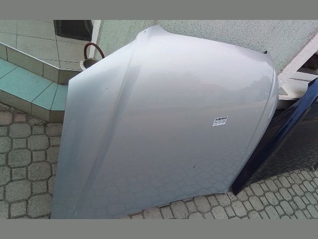 bontott AUDI A4 B7 Motorháztető Szigetelés