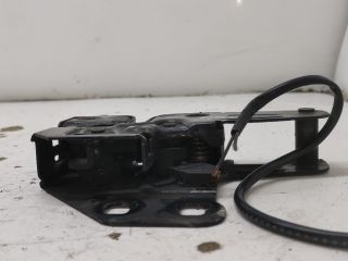 bontott AUDI A4 B7 Motorháztető Zárszerkezet