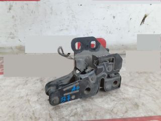 bontott AUDI A4 B7 Motorháztető Zárszerkezet