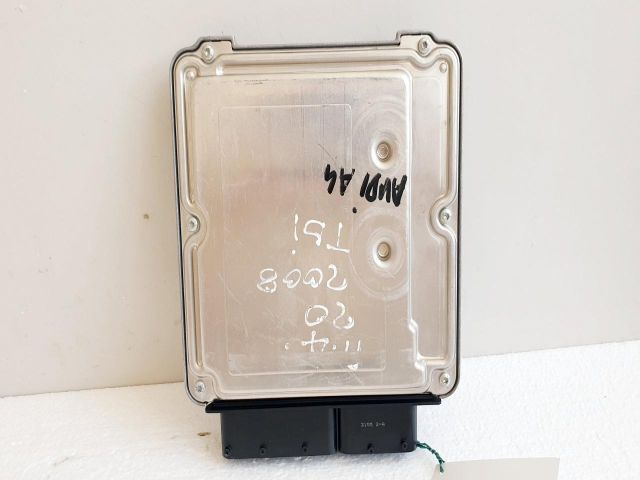 bontott AUDI A4 B7 Motorvezérlő