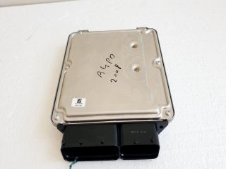 bontott AUDI A4 B7 Motorvezérlő