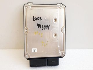 bontott AUDI A4 B7 Motorvezérlő