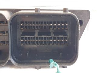 bontott AUDI A4 B7 Motorvezérlő