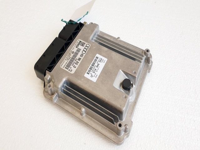 bontott AUDI A4 B7 Motorvezérlő