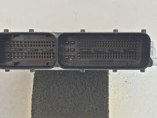 bontott AUDI A4 B7 Motorvezérlő