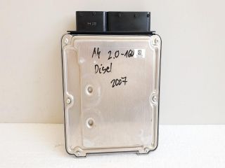 bontott AUDI A4 B7 Motorvezérlő