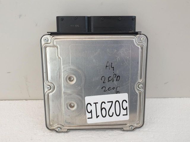 bontott AUDI A4 B7 Motorvezérlő