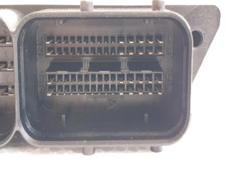 bontott AUDI A4 B7 Motorvezérlő