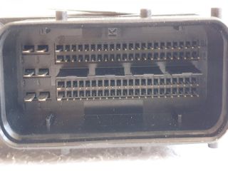 bontott AUDI A4 B7 Motorvezérlő