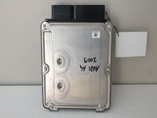 bontott AUDI A4 B7 Motorvezérlő