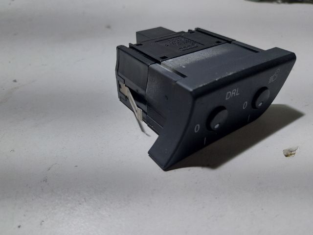 bontott AUDI A4 B7 Műszerfal Fényerő Szabályzó