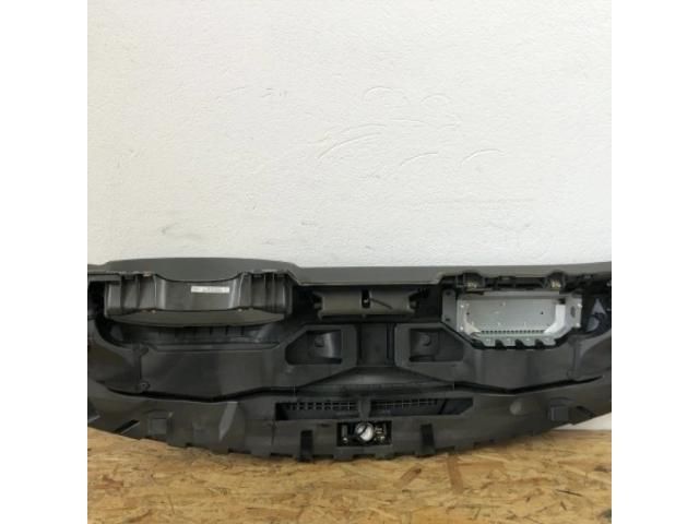 bontott AUDI A4 B7 Műszerfal Héj