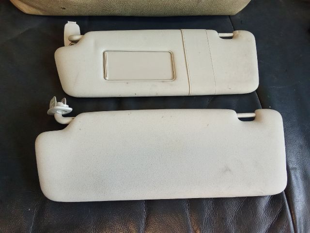 bontott AUDI A4 B7 Napellenző Pár