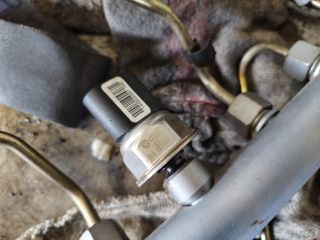 bontott AUDI A4 B7 Nyomásszabályzó Szelep