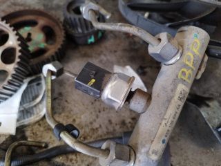 bontott AUDI A4 B7 Nyomásszabályzó Szelep