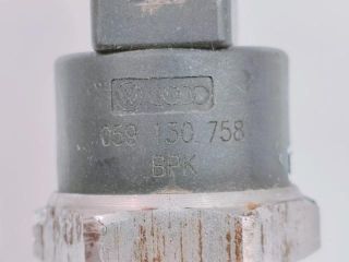 bontott AUDI A4 B7 Nyomástartó Szelep