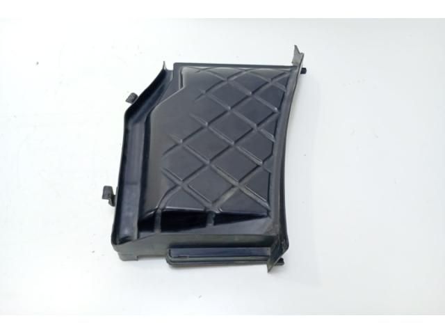 bontott AUDI A4 B7 Pollenszűrő Fedél